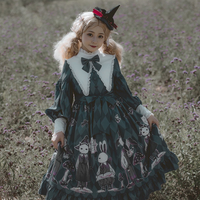 Đầm lolita thiết kế đơn giản thời trang theo phong cách gothic