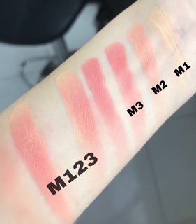 Phấn má kiêm màu mắt Novo