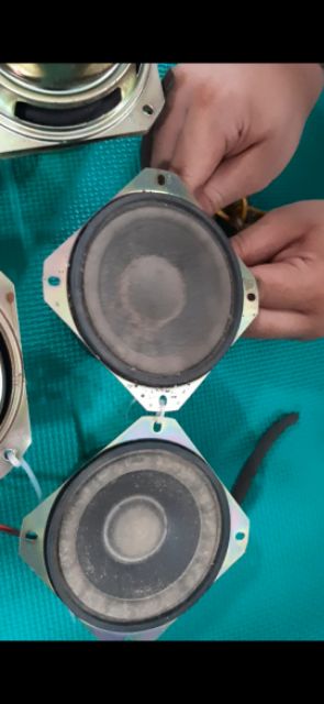 1 cái loa Sony 7.5ôm 15w 10cm rã từ súp tivi zin theo máy. 589nhattao