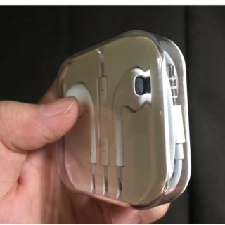 Tai nghe Iphone chính hãng