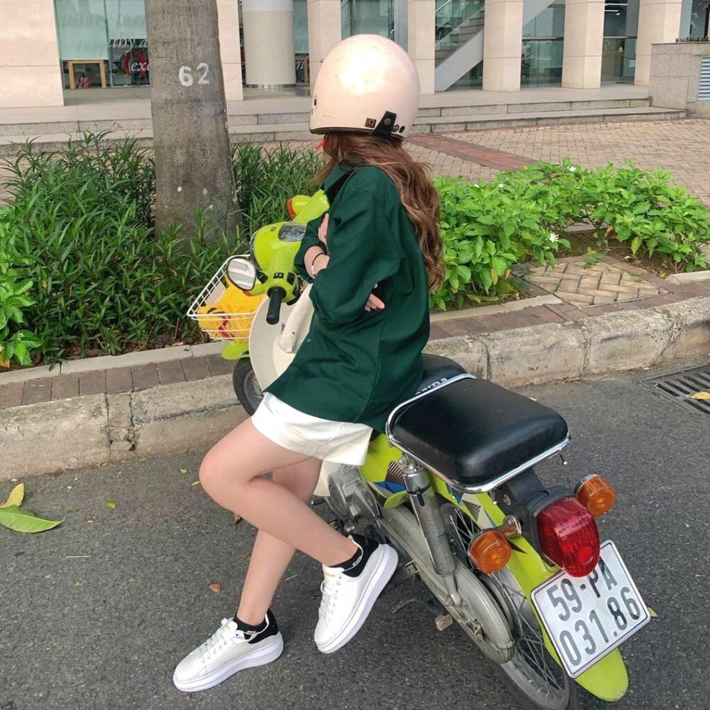 Áo Sơ Mi Tay Dài Form Rộng Ulzzang Nữ Nam Unisex Xanh Lá Đậm - Áo sơmi lụa KYUBI SSM21
