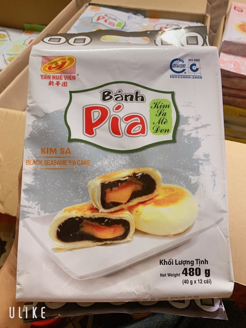 BÁNH PÍA KIM SA TRỨNG MUỐI MÈ ĐEN