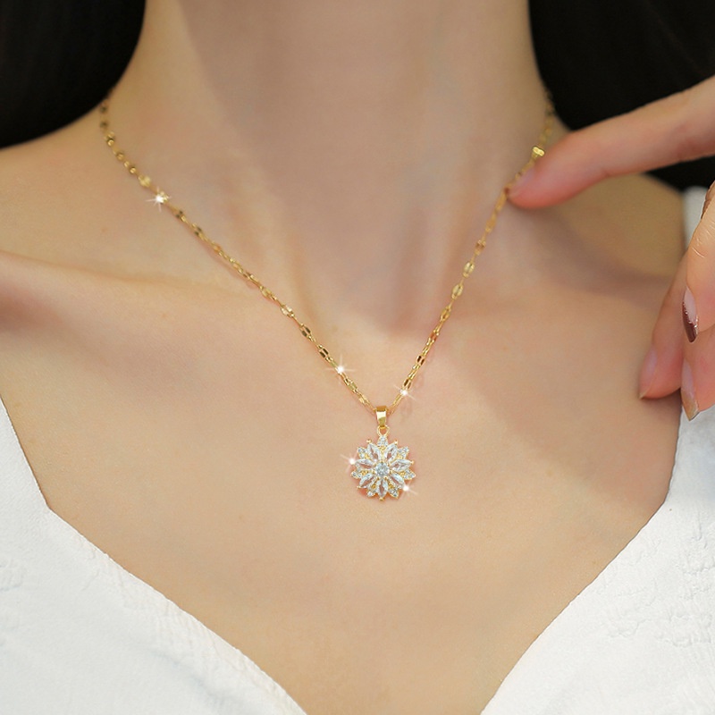 Dây Chuyền Thép Titan Mạ Vàng Đính Đá Sang Trọng Cho Nữ