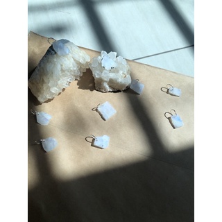 Vòng cổ dây chuyền moonstone thô lửa đẹp mạnh