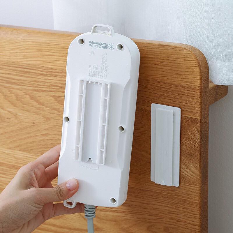 Miếng Dán Móc Dán Giá Treo Tường Cố Định Ổ Cắm Điện, Modem Cục Phát Wifi Các Vật Gia Dụng Dạng Trượt Đa Năng Siêu Chắc