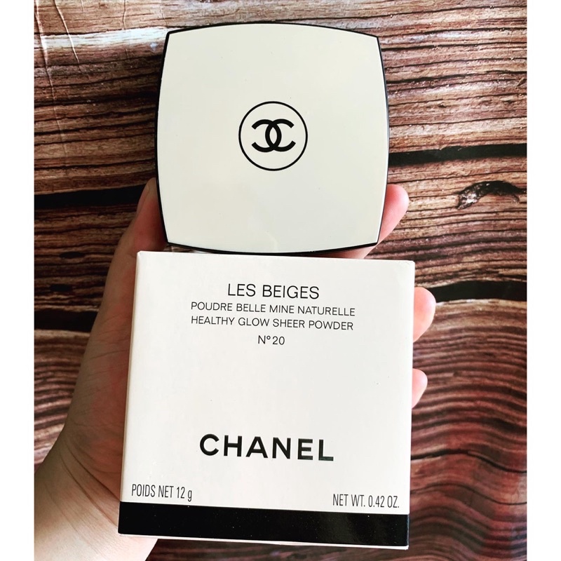 Phấn Phủ Chanel Les Beige Healthy Glow Sheer Powder số 20