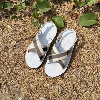 Sandal kẻ to quai chéo
