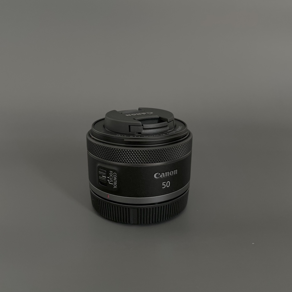Ống kính Canon RF 50mm F/1.8 STM