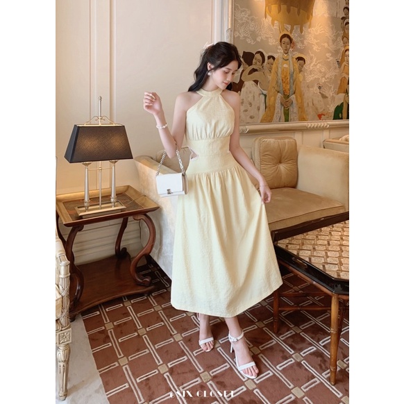 Váy WOOL thiết kế cut-out eo cổ yếm