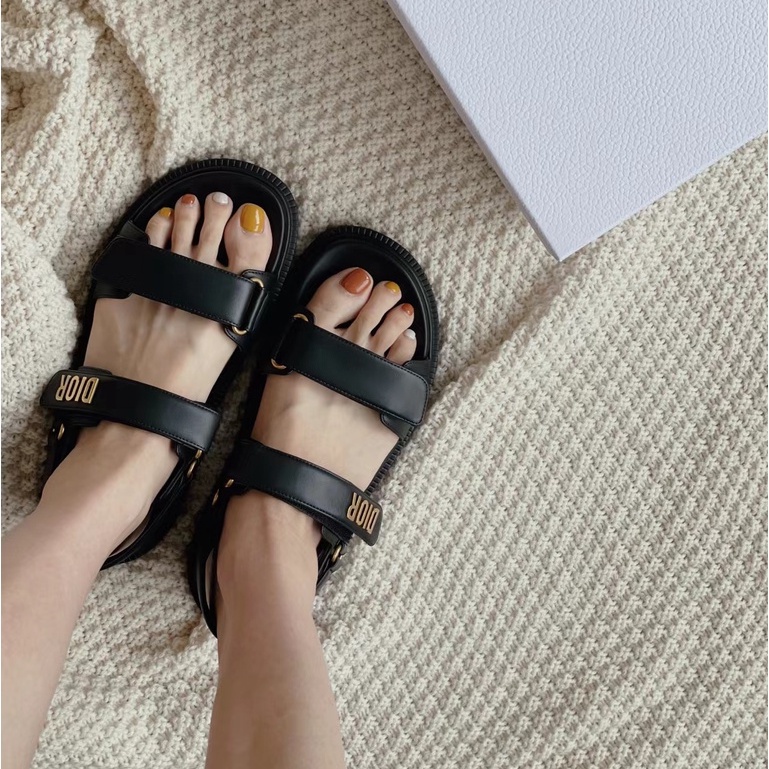 Act SANDAL Da Cừu Màu Be Không Hộp