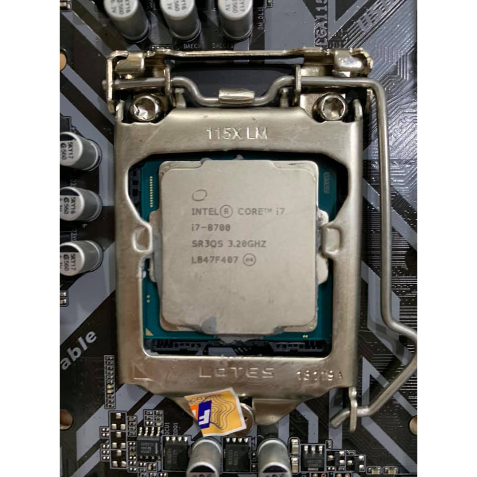 Combo mainboard Gigabyte B360, CPU Core I7 8700, ram Kington 32GB bus 2400