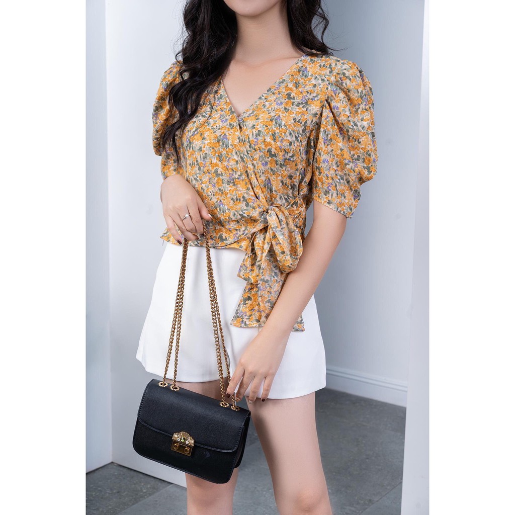 Quần Short trắng 2 lớp dáng chữ A
