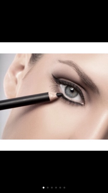 Chì Kẻ Mắt Catrice Kohl Kajal