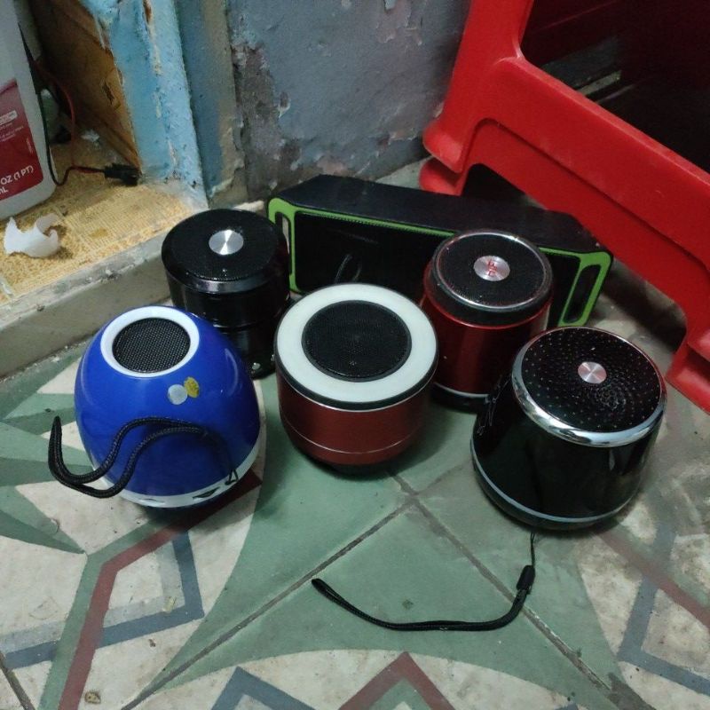 Máy nghe nhạc thanh lí ngẫu nhiên loi về sửa chữa