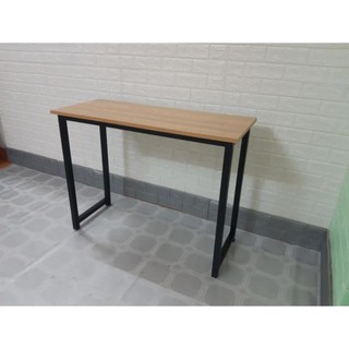 bàn làm việc chân sắt