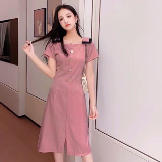 Đầm hồng ruốc viền đen mặc 2 kiểu