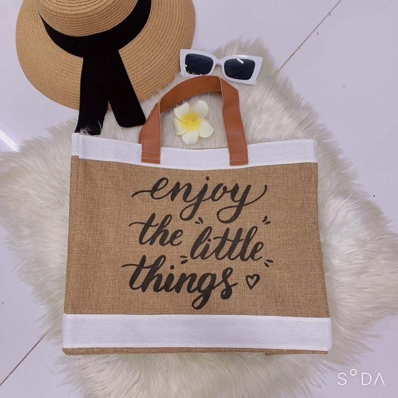 Túi cói đi biển Enjoy the little things