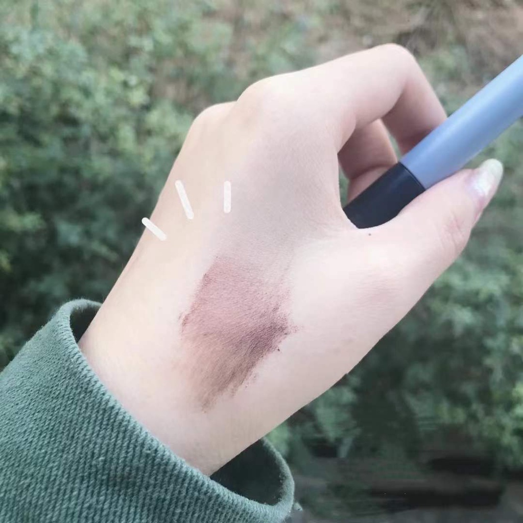 Mascara trang điểm làm đẹp mi tiện lợi