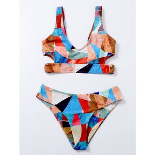 Bikini phối màu trẻ trung