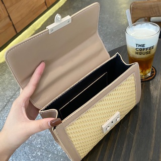 Túi Đeo chéo giả vân cói đan