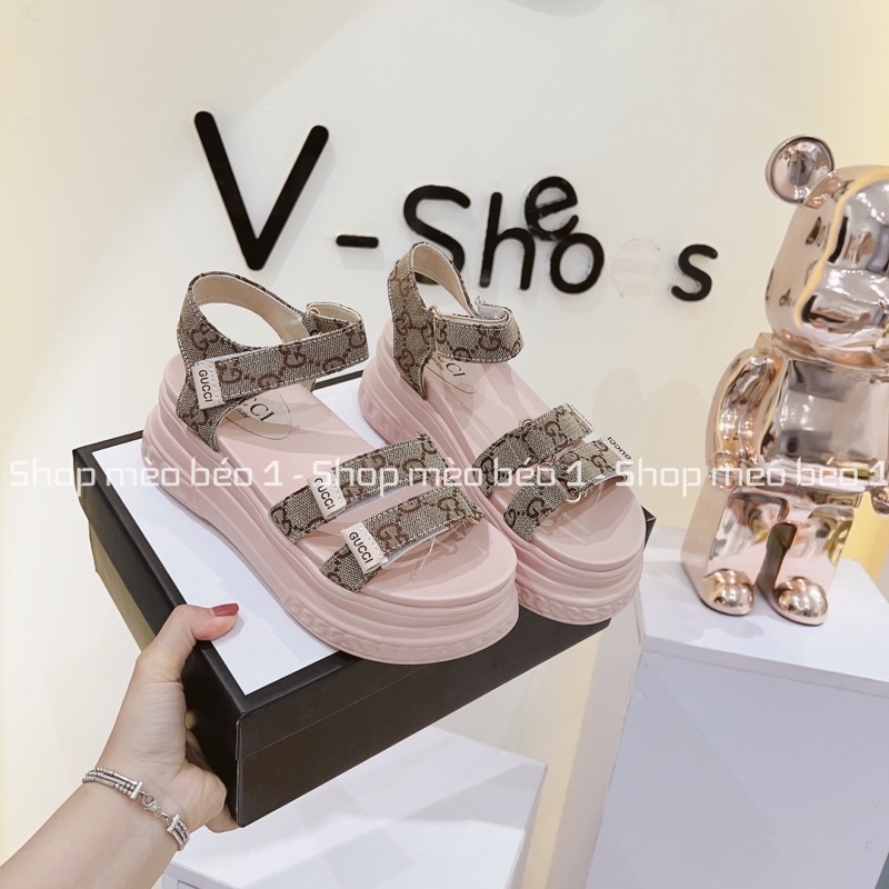 Sandal gc quai dán ngang hoạ tiết đế hồng cao fullbx