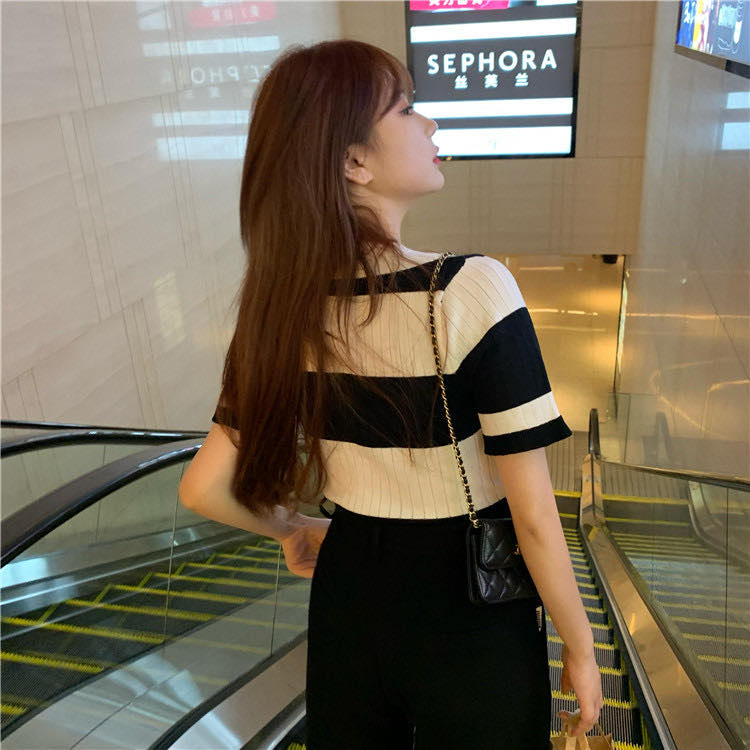 Áo Thun Lụa Dệt Kim Tay Lửng Dáng Ôm Họa Tiết Kẻ Sọc Thời Trang Mùa Hè Phong Cách Hàn Quốc Cho Nữ