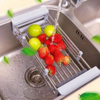 Rổ inox gác chậu rửa bát.