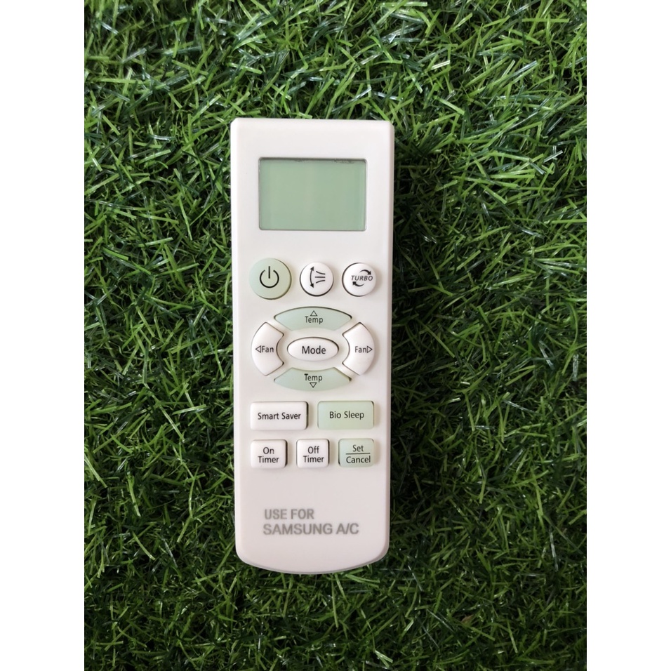 Điều khiển điều hòa SamSung mặt trắng nhỏ 5 nút xanh nhạt - tặng kèm pin - Remote máy lạnh samsung thay thế hàng zin