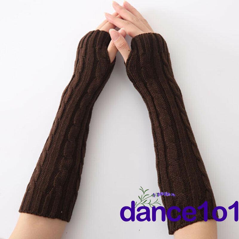 Găng tay len hở ngón giữ ấm độc đáo cho nữ