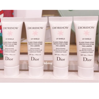 Kem chống nắng trắng da DIORSNOW UV Shield SPF 50+ / PA +++ Minisize 7ml