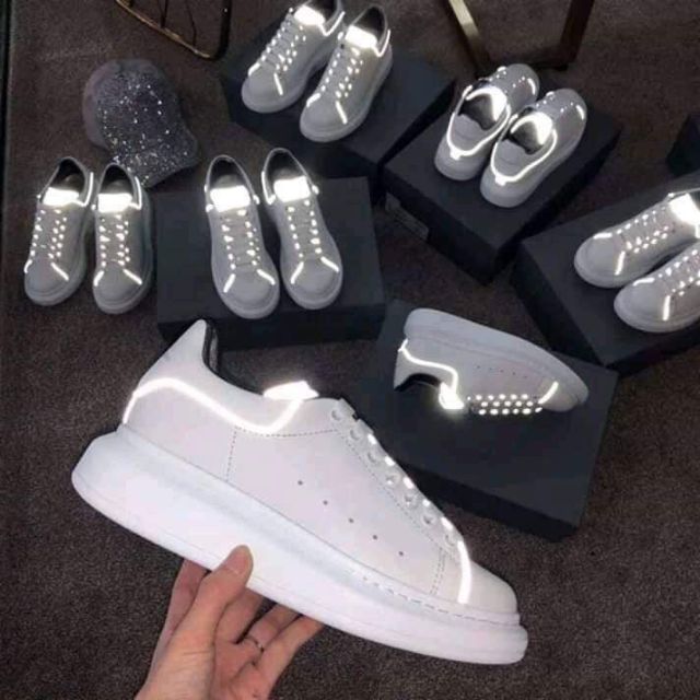 Giày bata phát sáng fullbox