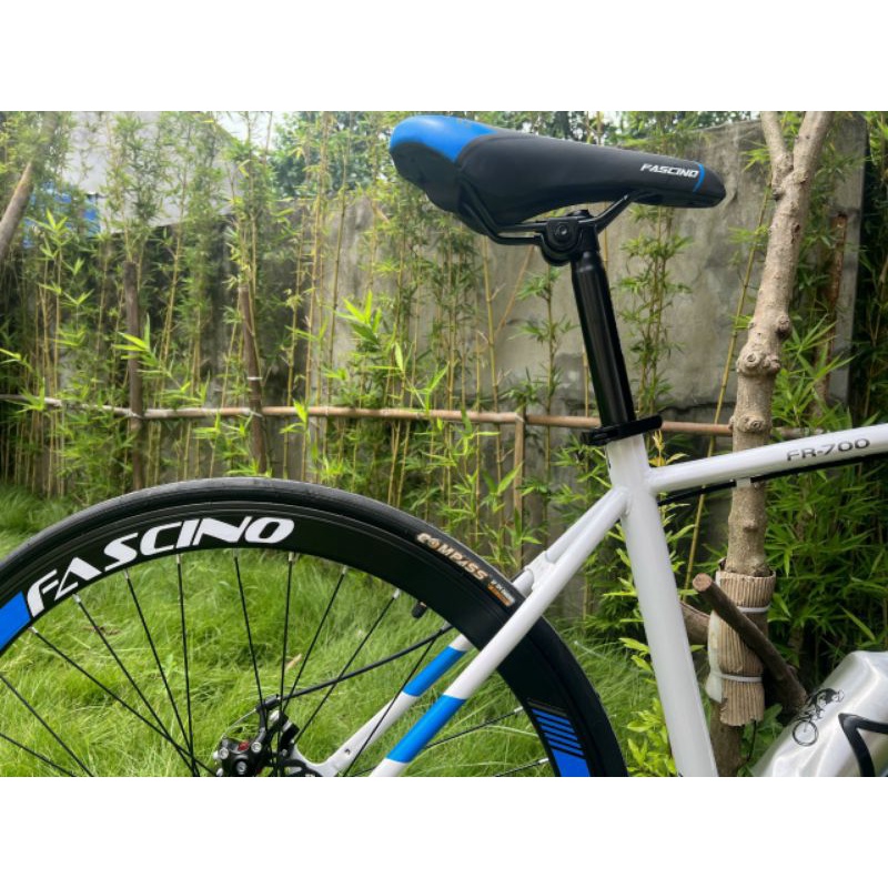 Xe đạp FANCINO FR 700