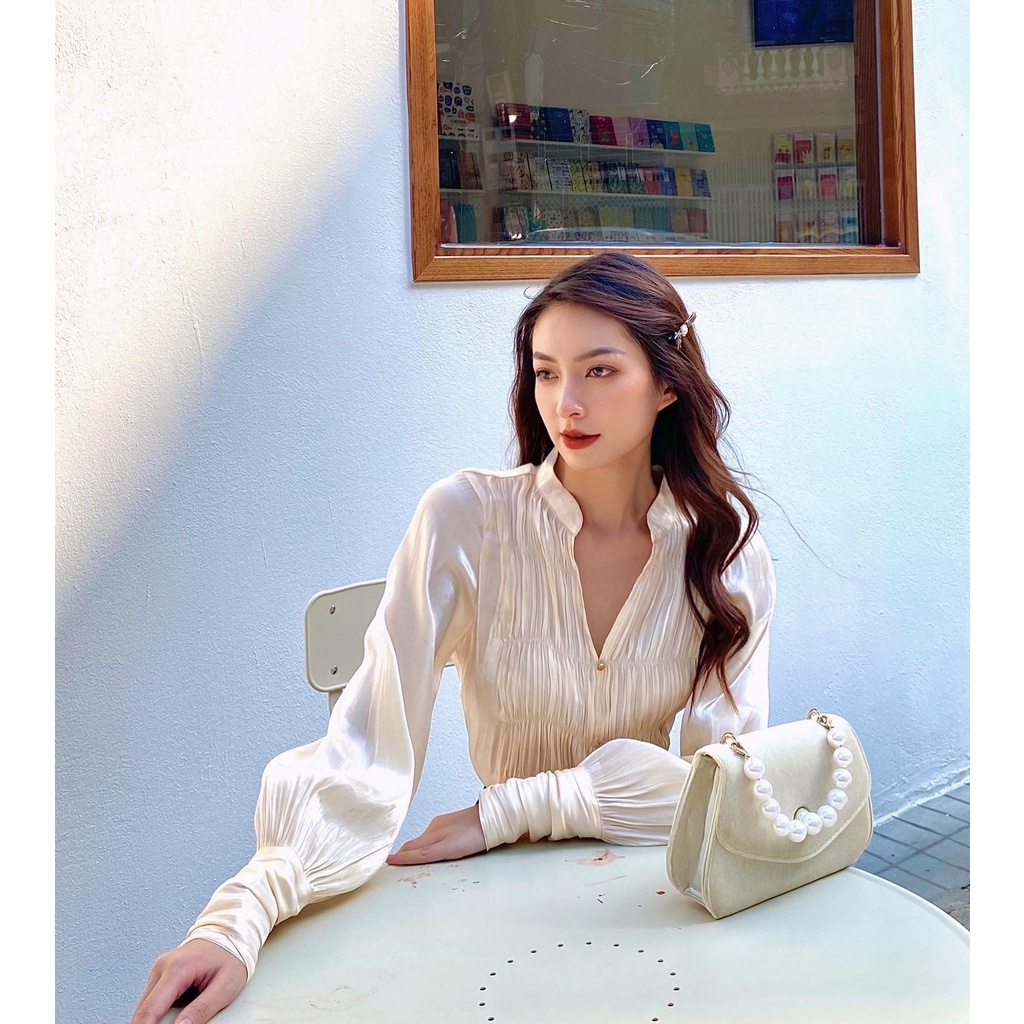 Áo sơmi lụa ánh kim bèo nhún ngực