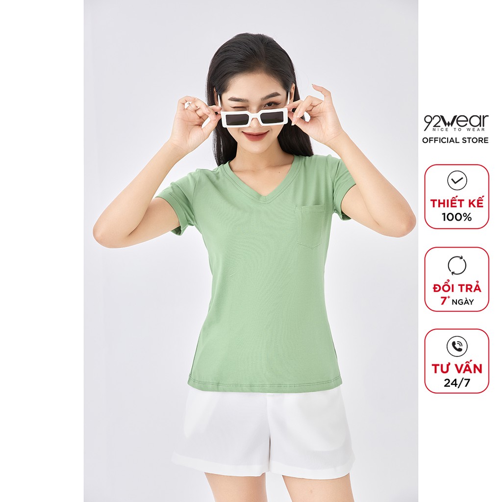 Áo thun cotton nữ 92WEAR form đẹp cổ tim có túi trơn hàn quốc đi chơi ngắn tay ATA1942