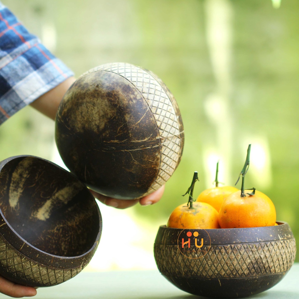 Tô gáo dừa khắc hoa văn Cen