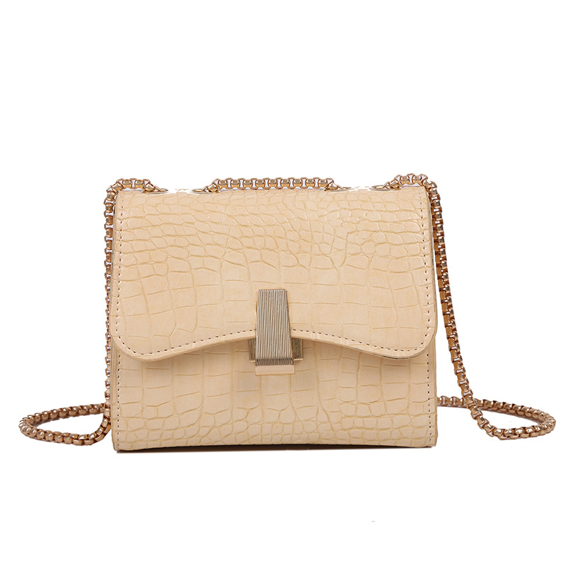 Túi đeo chéo IELGY dây chuỗi mắc xích thời trang dành cho nữ