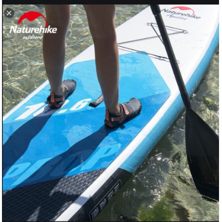 GIÀY ĐI BIỂN CHỐNG TRƠN TRƯỢT NATUREHIKE NH20FS022