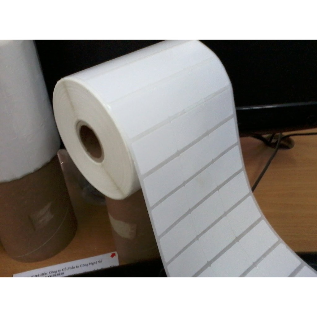 Giấy decal in tem mã vạch 35mm x 22mm x 50m, 3 tem ngang khổ 110 x 22mm