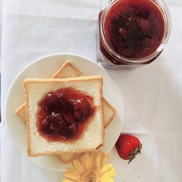 Mứt dâu tây sạch 500g