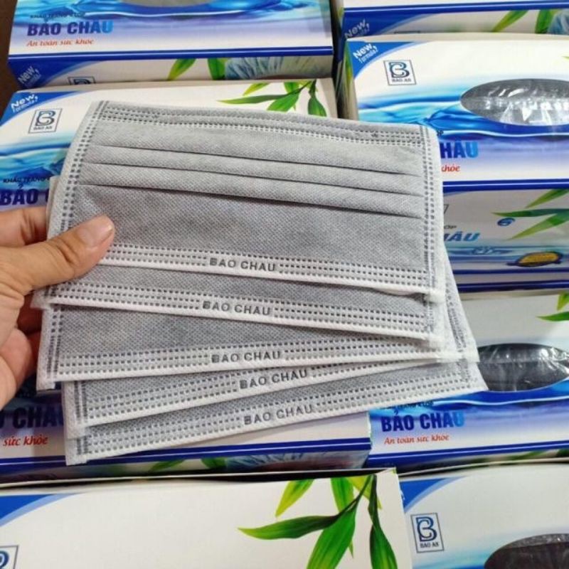 Hộp 50 chiếc khẩu trang 4 lớp nhãn hiệu Bảo Châu, đầy đủ giấy tờ