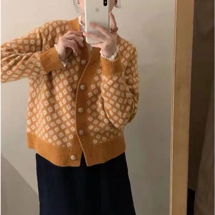 Áo len khoác ngoài Cảdigan len nữ retro hoạ tiết quả trám hai màu xanh, vàng Shop Haul - AC-G02