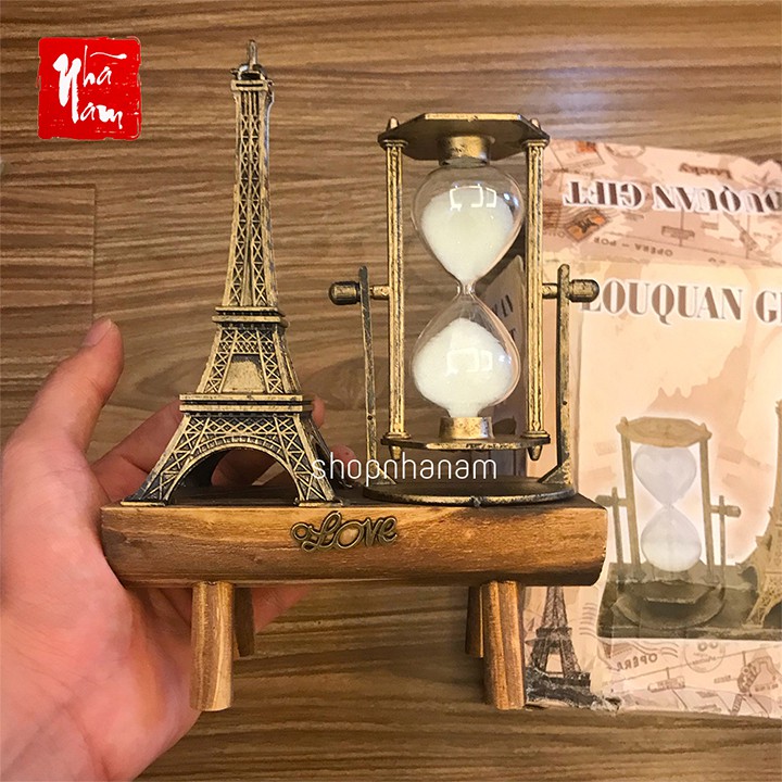 Đồng hồ cát khung gỗ phụ kiện trang trí tặng kèm tháp Eiffel
