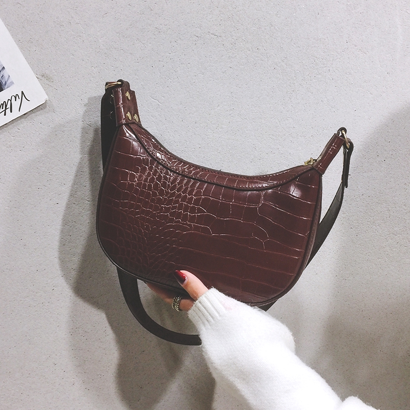 Túi xách nữ thiết kế đơn giản kiểu dáng thời trang IELGY