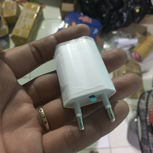 Cốc dẹt chuẩn 5v 1A sạc vô tư các dòng IP