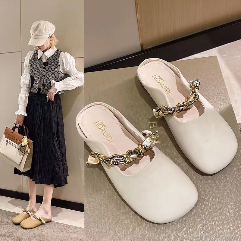 Giày sục nữ da trơn quai xích soắn vải nâu và be