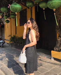 Đầm suông hở lưng rút dây