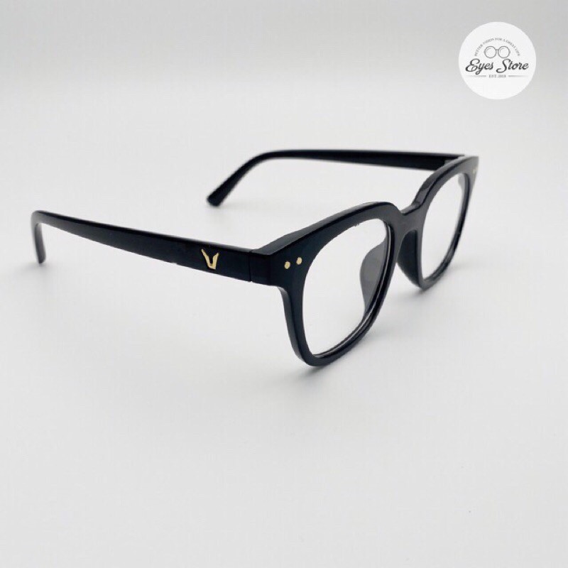 Kính chữ V dáng vuông cắt cận theo yêu cầu | BigBuy360 - bigbuy360.vn