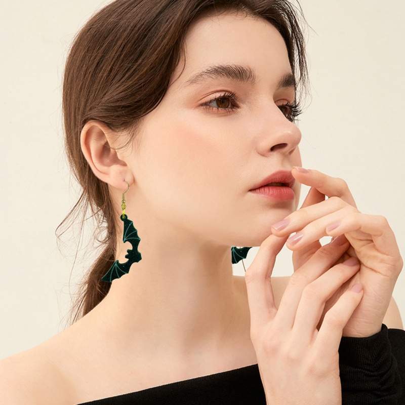 Khuôn Làm Mặt Dây Chuyền Hình Dơi Tráng Gương