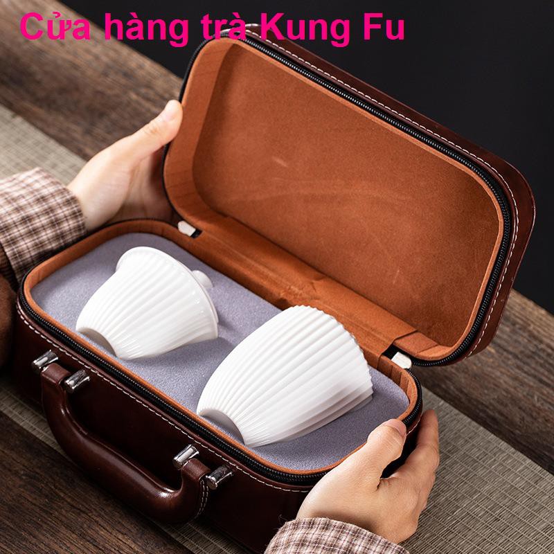 Bộ trà du lịch bằng sứ trắng Hộp đựng da di động hoàn chỉnh gồm một nồi và bốn tách Kung Fu Quà tặng công ty Logo