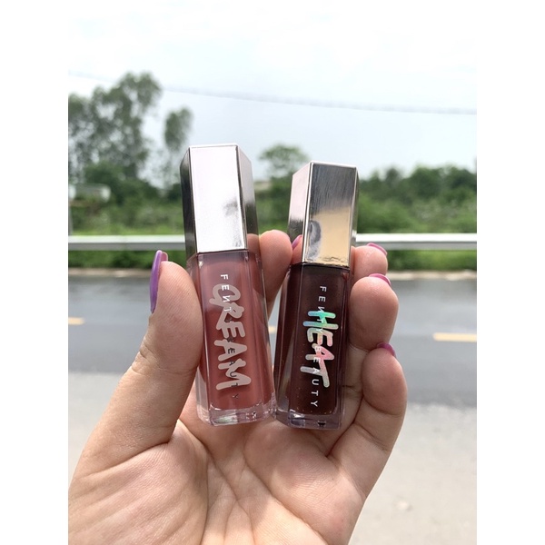 Son bóng fenty beauty gloss bomb